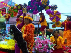 davao-kadayawan-2011-floral-float-parade