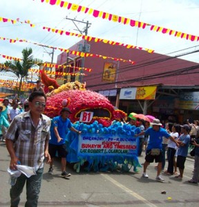 davao-kadayawan-2011-floral-float-parade-barangay-bucana-76-A-b1