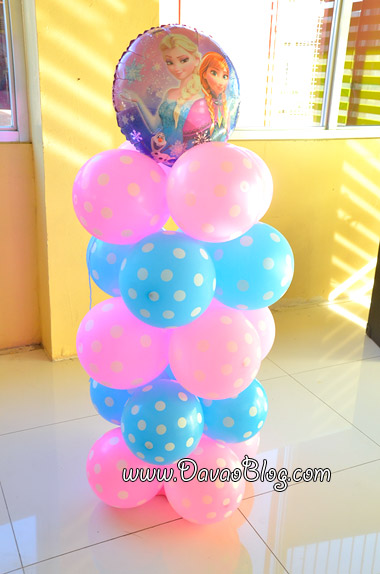 How-to-make-a-Frozen-TOWER-Balloons-for-Birthday-Party