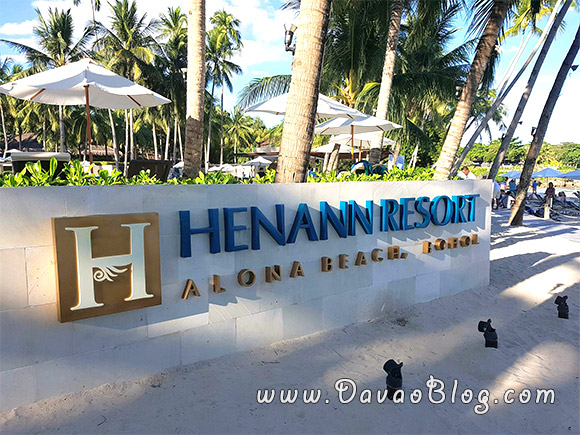 Henann Resort Alona Beach in Bohol